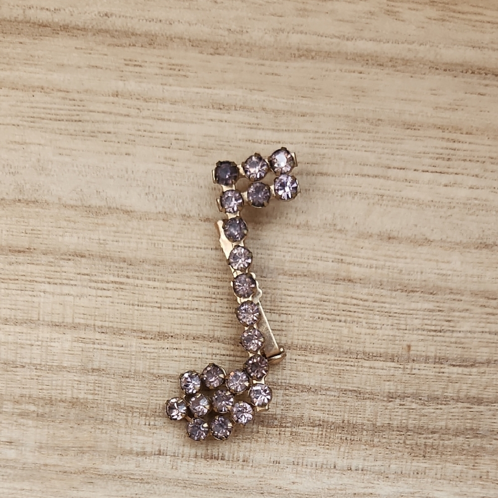 Eight Note Vintage Rhinestone Brooch